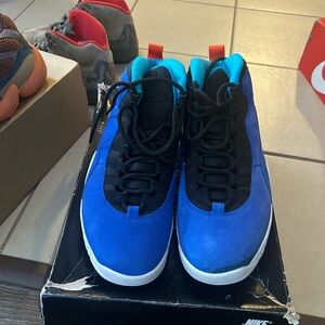 Air Jordan 10 “Tinker” Nike Vibrant Blue and Nike Dunk High Package Deal!